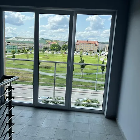 Studio Green Apartment *